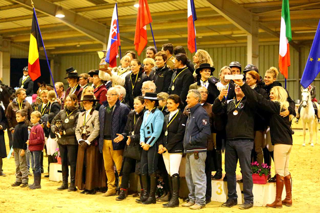 podium-equipe-2014